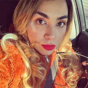 Meet your Posher, Leonelis